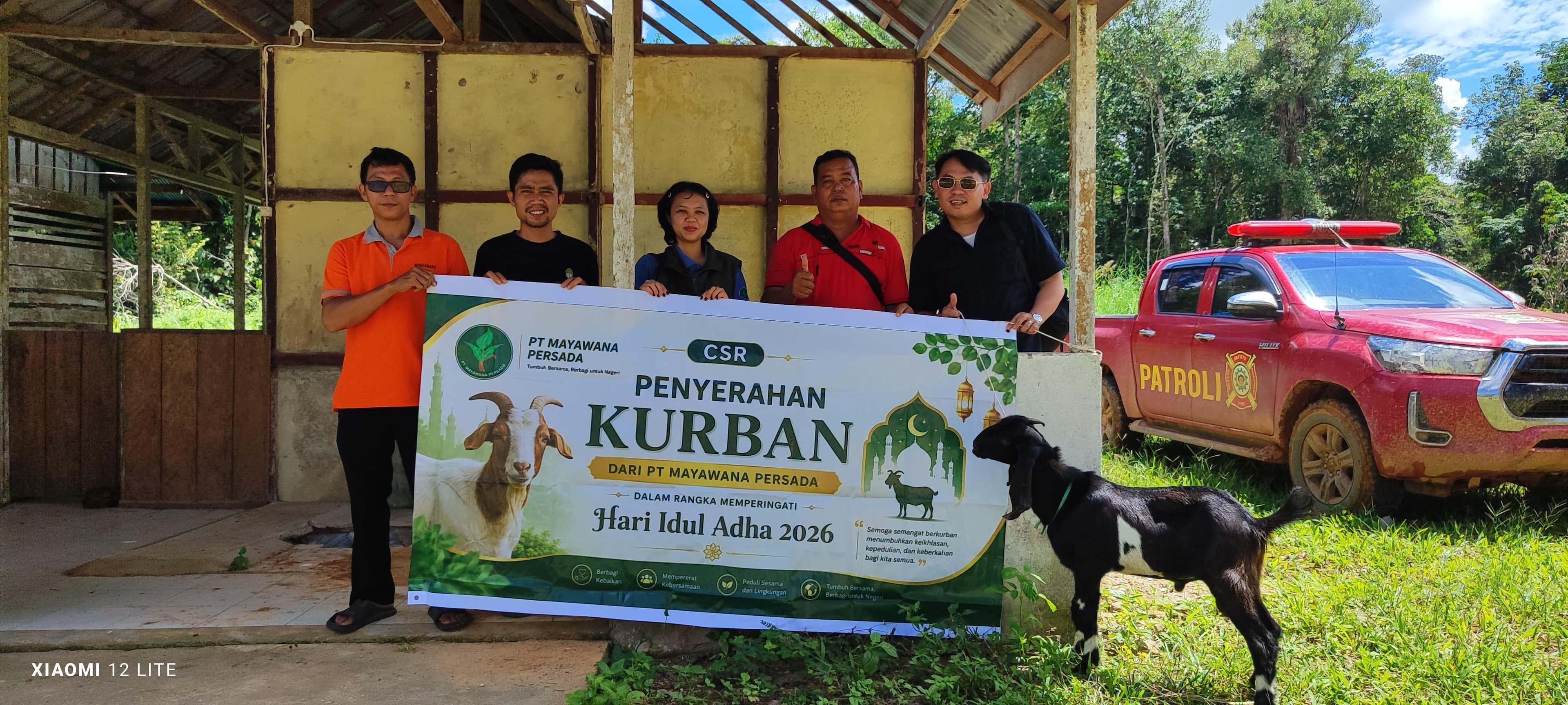 Mayawana Persada bagikan hewan kurban